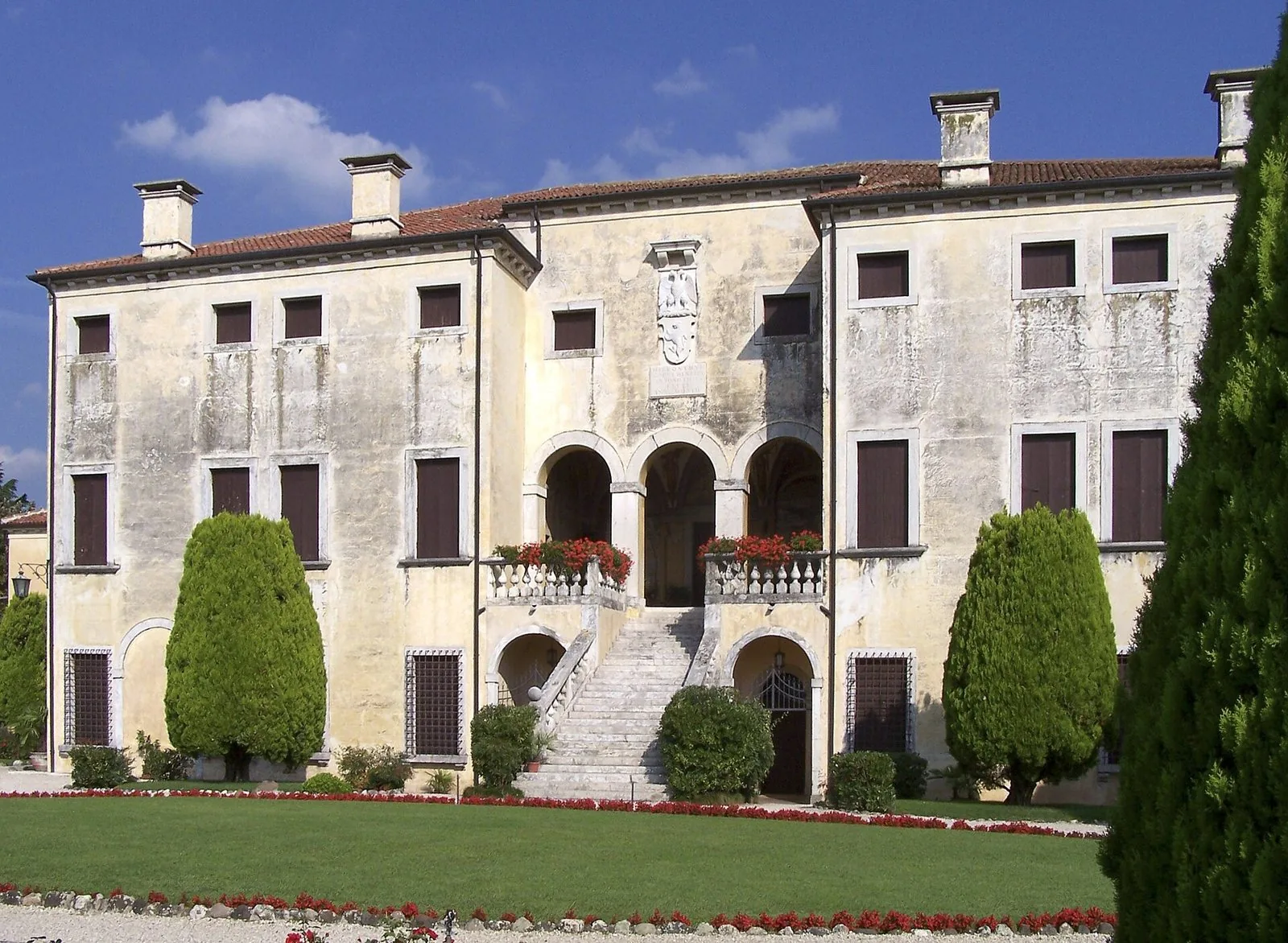 Villa Godi Malinverni a Lonedo di Lugo di Vicenza, la prima villa progettata da Palladio